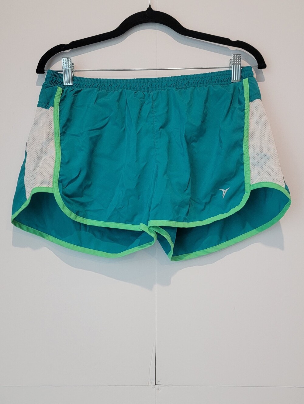 Old Navy Active Women’s Teal Mesh Running Shorts Size Medium
